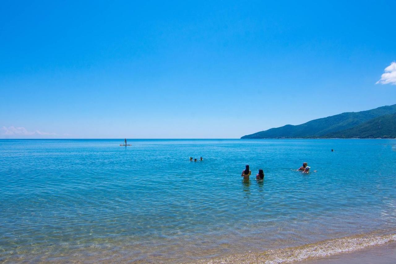 Philoxenia Beach Vrasná Esterno foto